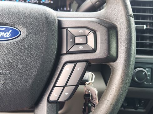 Used 2022 Ford F250 XL w/ Power Equipment Group image 33