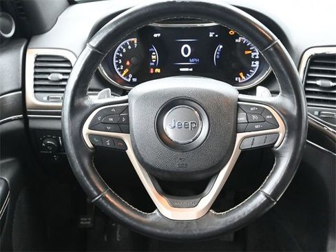 Used 2016 Jeep Grand Cherokee Limited image 26