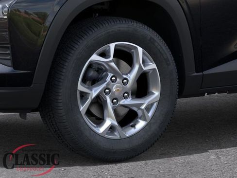 New 2026 Chevrolet Trax LS FWD image 10