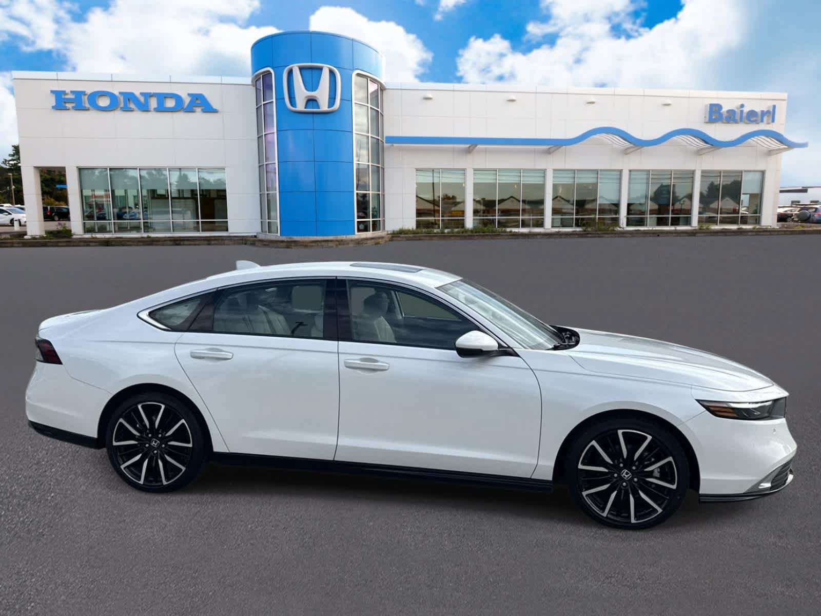 Used 2023 Honda Accord Touring image 6