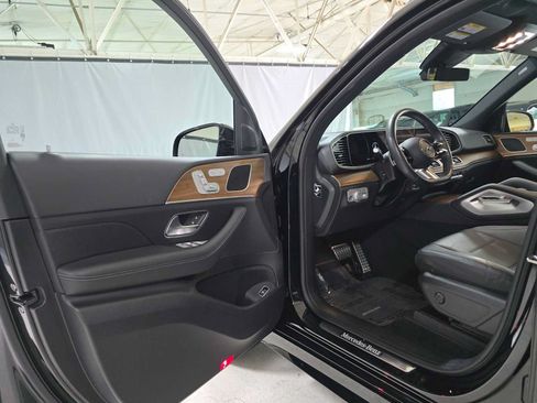 Used 2024 Mercedes-Benz GLE 350 4MATIC image 19
