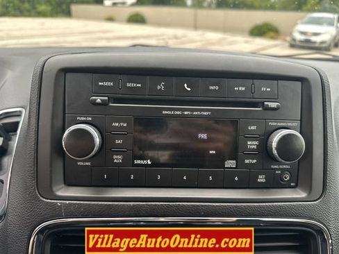 Used 2016 Dodge Grand Caravan SE FWD image 13