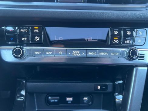 Used 2024 Kia Seltos EX AWD/4WD image 61