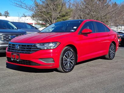 Used 2019 Volkswagen Jetta SE w/ Cold Weather Package