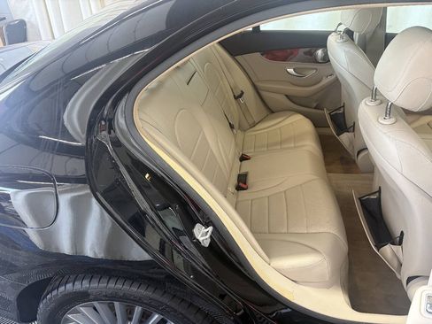 Used 2015 Mercedes-Benz C 300 4MATIC Sedan image 21