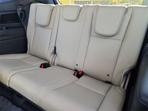 New 2026 Subaru Ascent Limited image 17