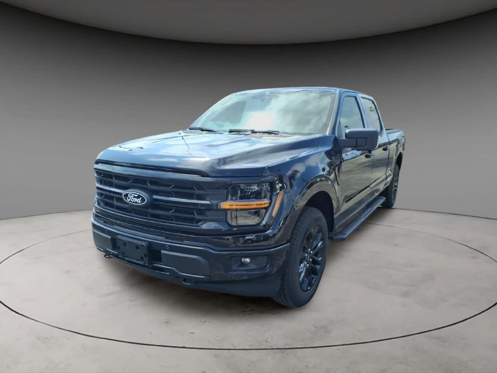 New 2026 Ford Explorer Active w/ Active Comfort Package AWD/4WD image 2