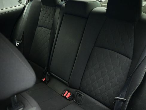 Used 2020 Toyota Corolla LE image 25