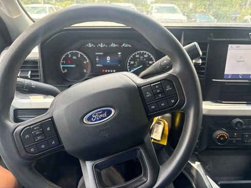Certified 2025 Ford F250 XLT w/ FX4 Off-Road Package AWD/4WD image 9
