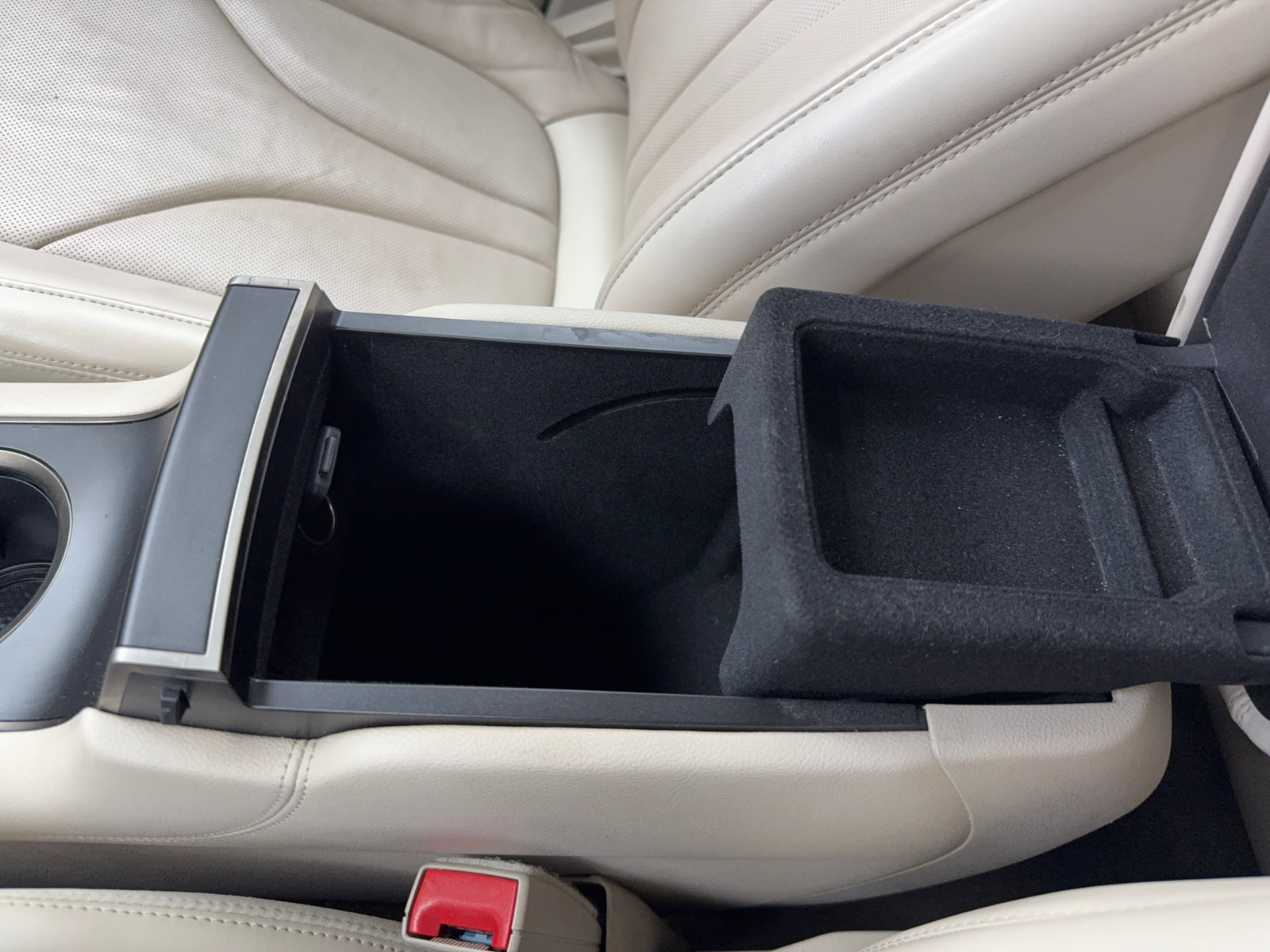 Used 2019 Lincoln MKC Reserve FWD image 24