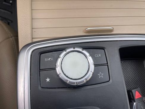 Used 2014 Mercedes-Benz ML 350 2WD image 22