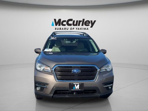 Used 2021 Subaru Ascent Limited w/ Technology Package image 8