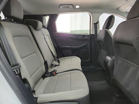Used 2022 Ford Escape SE FWD image 27