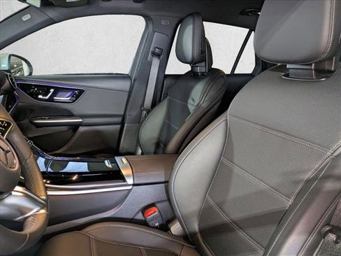 Certified 2026 Mercedes-Benz GLC 300 image 15