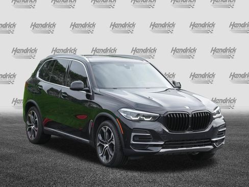 Used 2023 BMW X5 sDrive40i w/ Premium Package RWD image 2