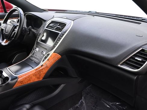 Used 2020 Lincoln Nautilus Reserve w/ Equipment Group 202A AWD/4WD image 15