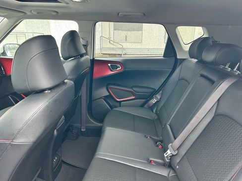 Used 2023 Kia Soul GT-Line FWD image 12