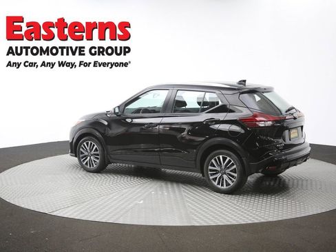 Used 2023 Nissan Kicks SV FWD image 61