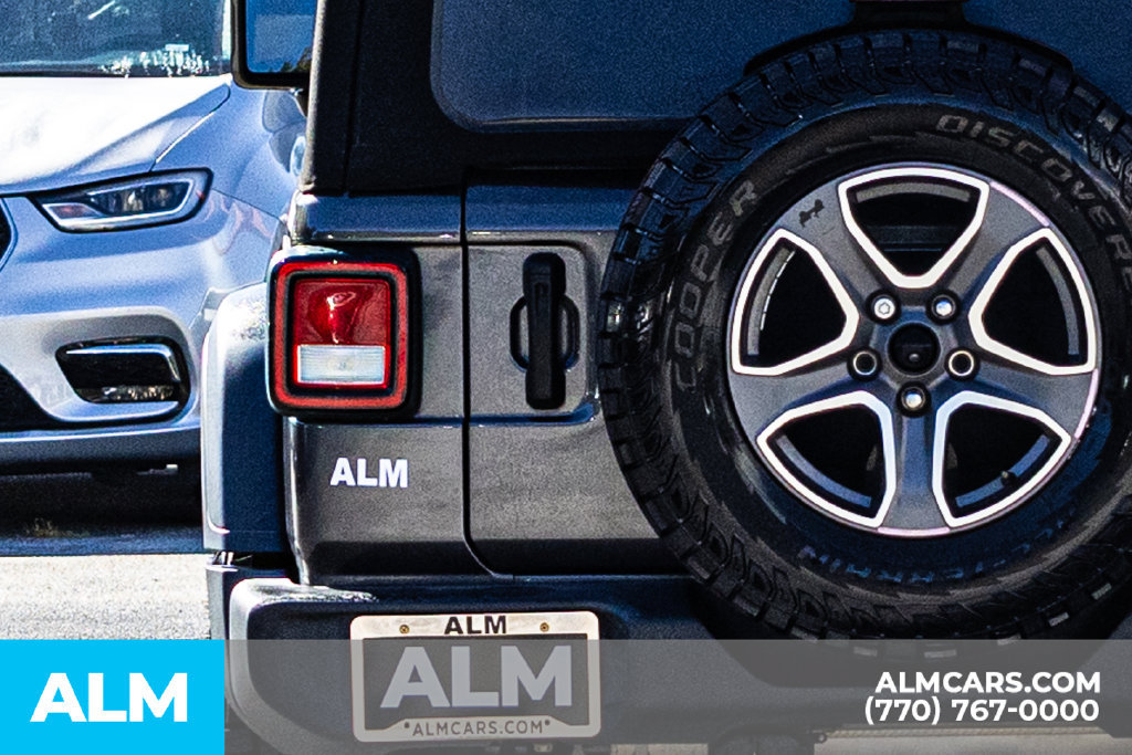 Used 2022 Jeep Wrangler Sport AWD/4WD image 12