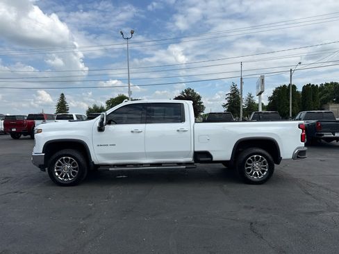 Certified 2025 Chevrolet Silverado 3500 LTZ w/ LTZ Convenience Package AWD/4WD image 2