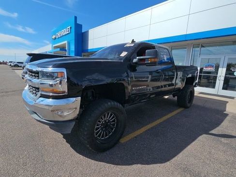 Used 2019 Chevrolet Silverado 1500 LT image 8