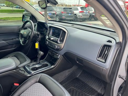 Used 2020 Chevrolet Colorado Z71 image 27