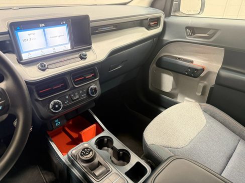 Used 2024 Ford Maverick XLT w/ Equipment Group 300A Standard image 12