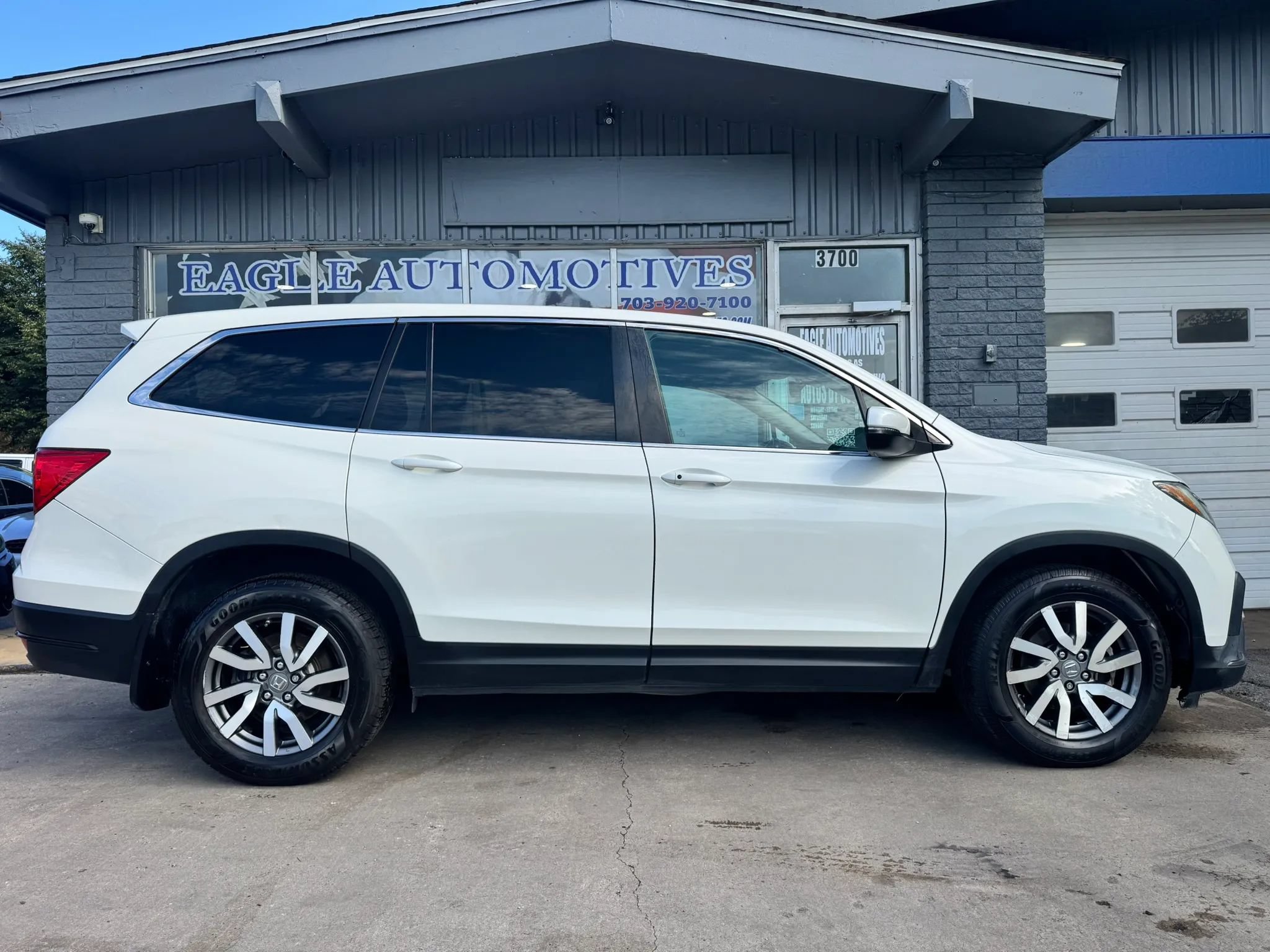 Used 2019 Honda Pilot EX-L image 2