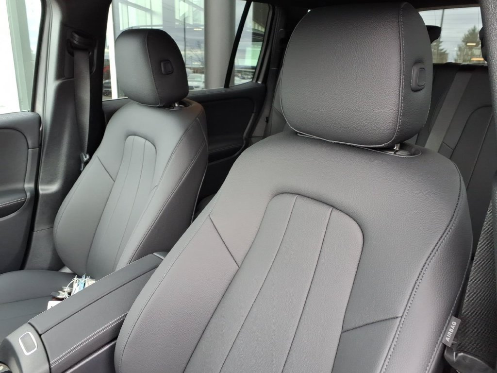 Certified 2026 Mercedes-Benz GLB 250 4MATIC image 13