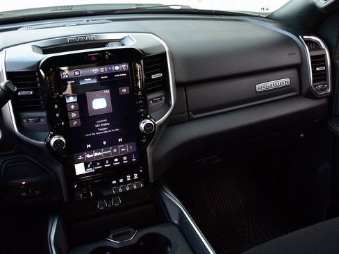 New 2026 RAM 2500 Big Horn AWD/4WD image 30