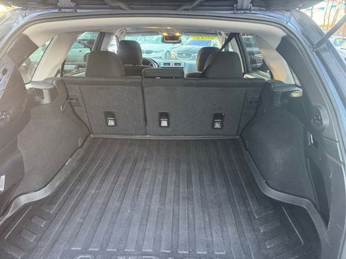 Used 2017 Subaru Outback 2.5i Premium image 34