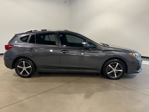 Used 2023 Subaru Impreza Premium image 2