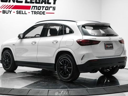 Used 2025 Mercedes-Benz GLA 35 AMG 4MATIC w/ Exclusive Trim Package image 11