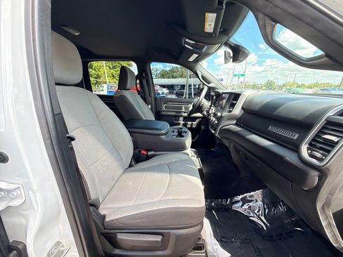 Used 2024 RAM 3500 Big Horn AWD/4WD image 22