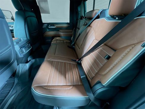 Used 2025 GMC Sierra 3500 Denali Ultimate image 22