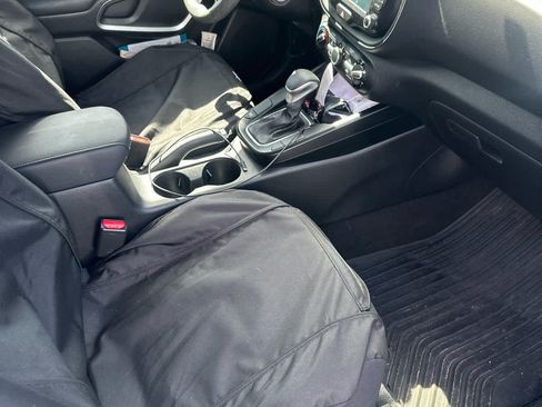 Used 2021 Kia Soul LX FWD image 5