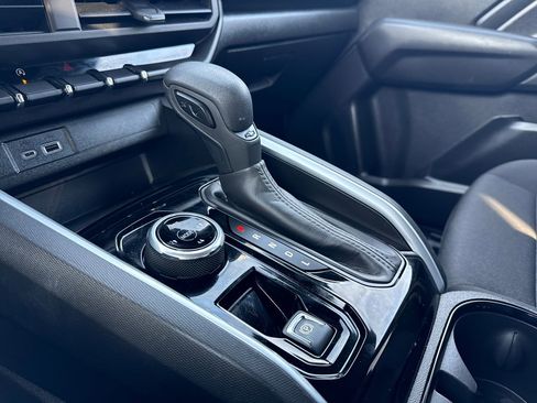 Used 2023 Chevrolet Colorado Trail Boss w/ LPO, Skid Plate Package image 20