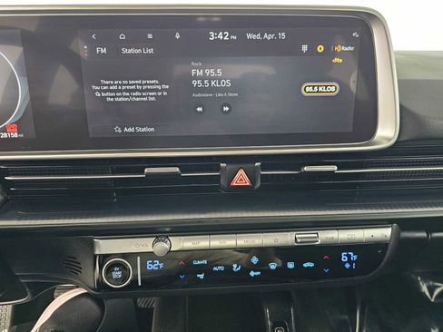 Used 2024 Hyundai Ioniq 6 SE AWD/4WD image 25
