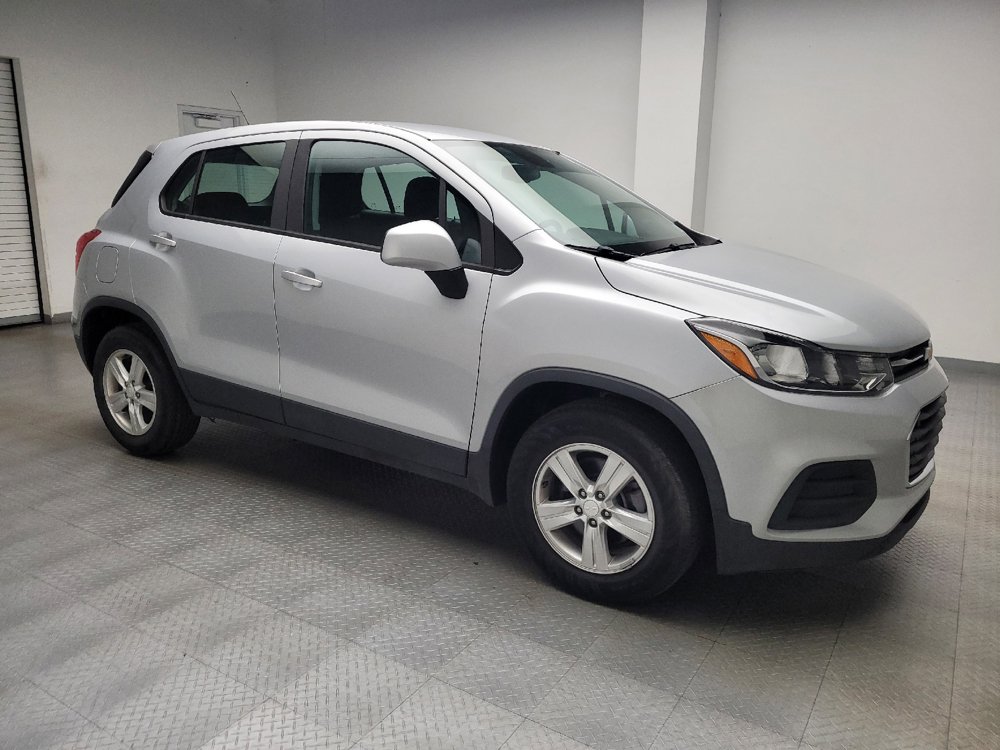 Used 2020 Chevrolet Trax LS FWD image 11