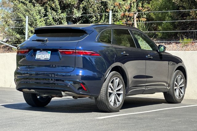 Used 2025 Jaguar F-PACE R-Dynamic S AWD/4WD image 5
