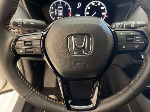 Used 2025 Honda HR-V Sport image 10