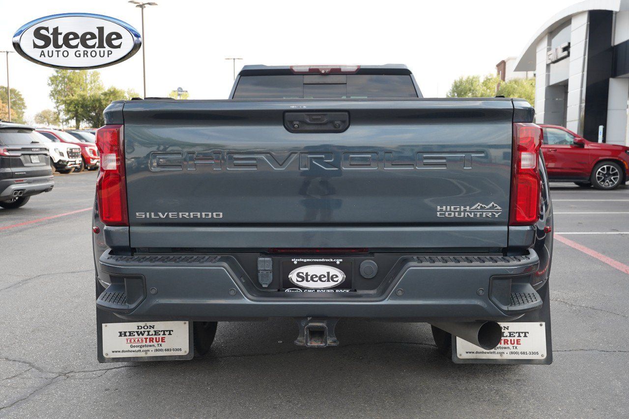 Used 2020 Chevrolet Silverado 3500 High Country w/ Technology Package AWD/4WD image 6