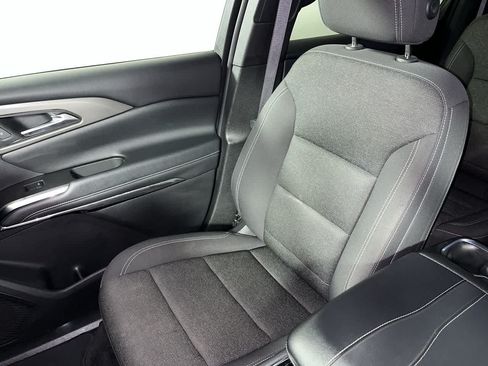Used 2024 Chevrolet Traverse LT AWD/4WD image 27