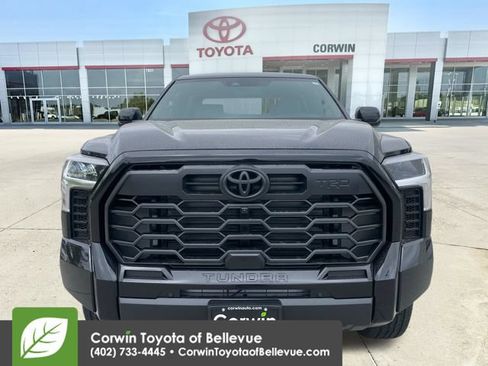 New 2026 Toyota Tundra Limited AWD/4WD image 8