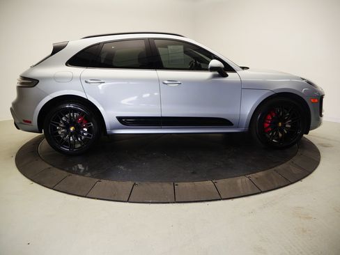 Used 2023 Porsche Macan GTS AWD/4WD image 8