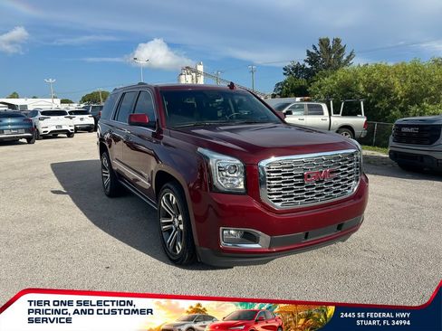 Used 2019 GMC Yukon Denali w/ Denali Ultimate Package AWD/4WD image 3