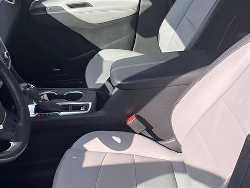 Used 2019 Chevrolet Equinox Premier image 13