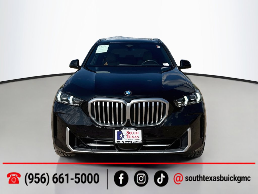 Used 2024 BMW X5 xDrive40i w/ Premium Package AWD/4WD image 2