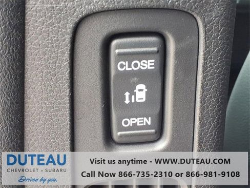 Used 2025 Honda Odyssey EX-L image 12