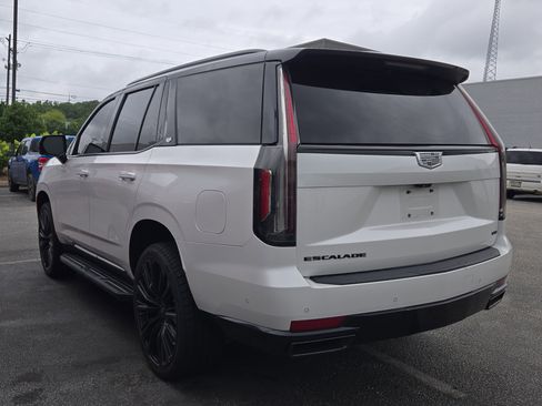 Used 2021 Cadillac Escalade Sport w/ LPO, ONYX Package RWD image 6